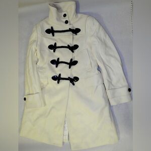 100% Authentic Burberry wool toggle coat, NEW